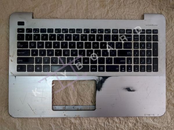 Верхня частина Asus X555UQ